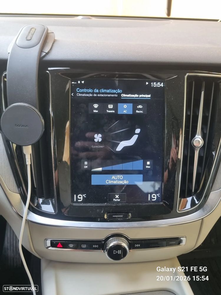 Volvo V60 Cross Country 2.0 D4 Geartronic - 17