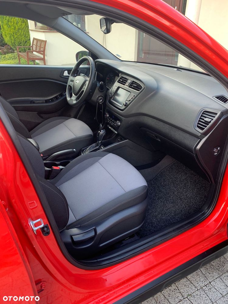 Hyundai i20 blue 1.0 T-GDI Active DCT Trend - 5