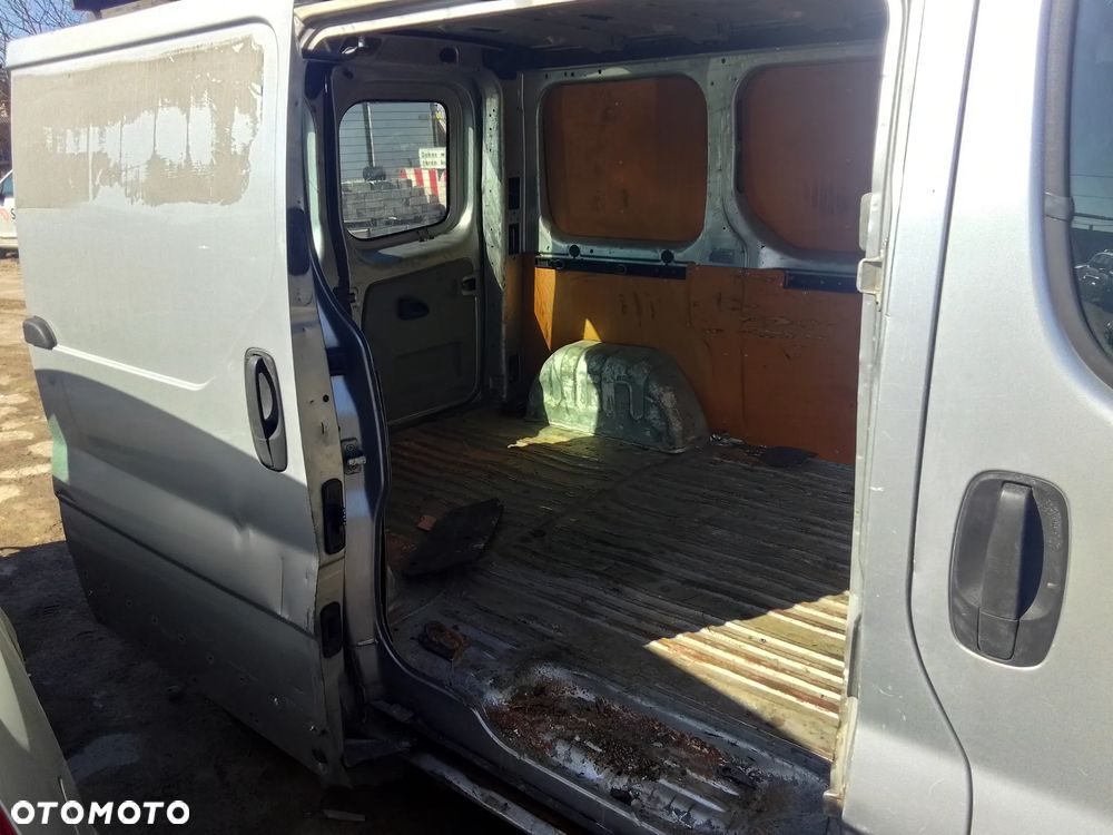 RENAULT TRAFIC 2.5 DCI 2005R - CZĘŚCI !!! - 12