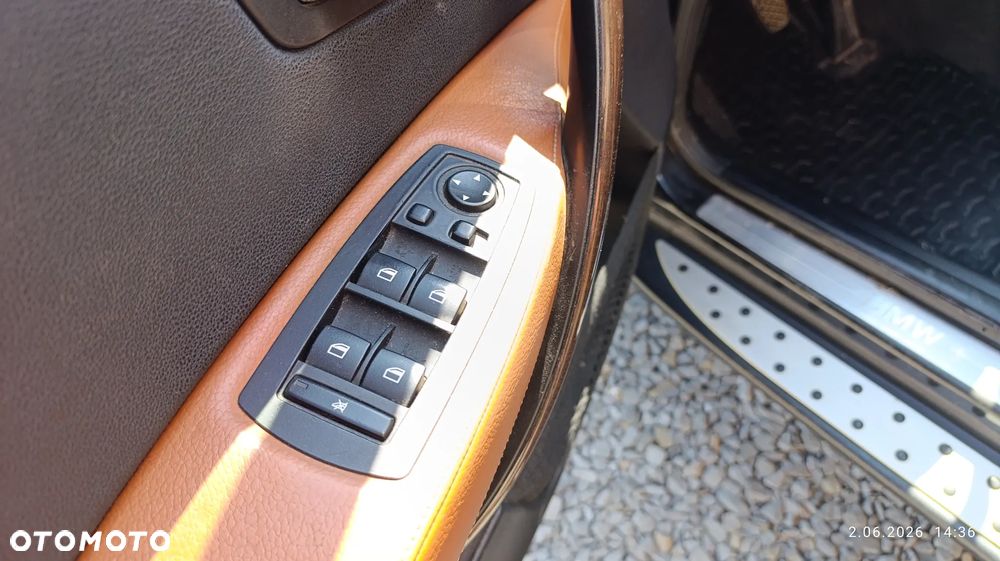 BMW X3 2.0i - 15