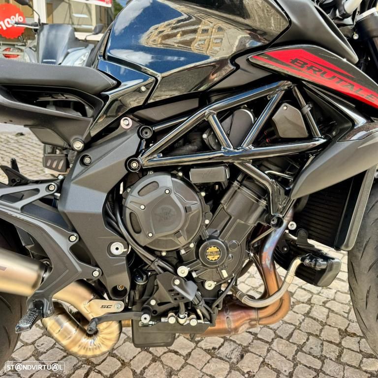 MV Agusta Brutale R - 14