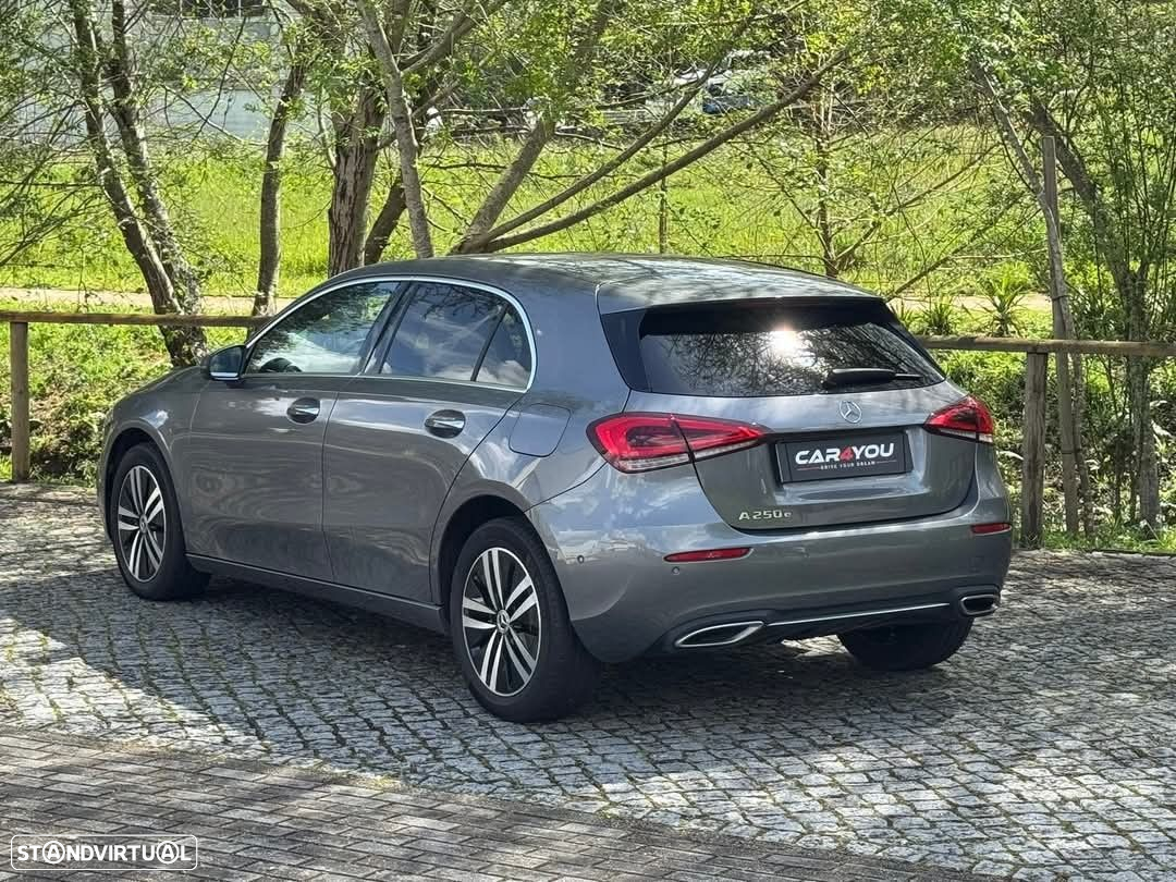 Mercedes-Benz A 250 e Style Plus - 10