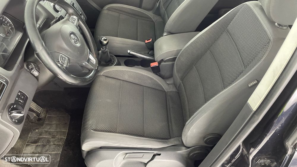 VW Touran 1.6 TDI Blue.Confortline 7L - 8