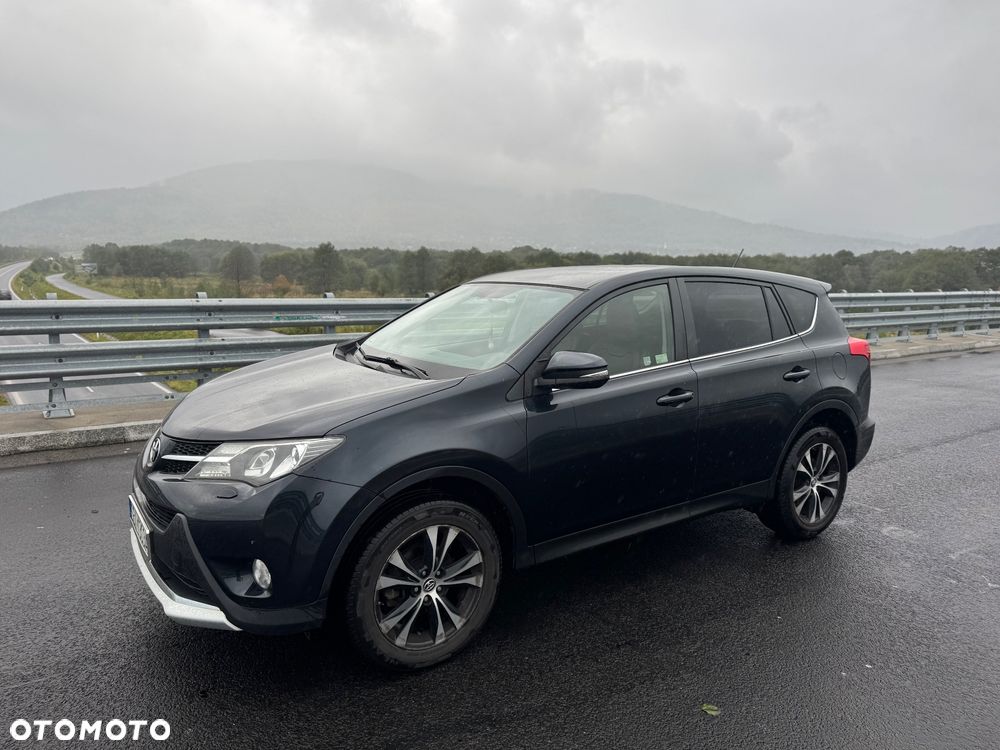 Toyota RAV4 2.0 D-4D Premium - 12