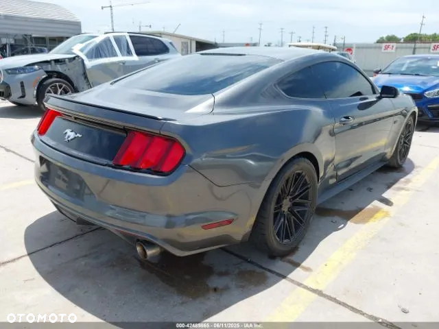 Ford Mustang 3.7 V6 - 4