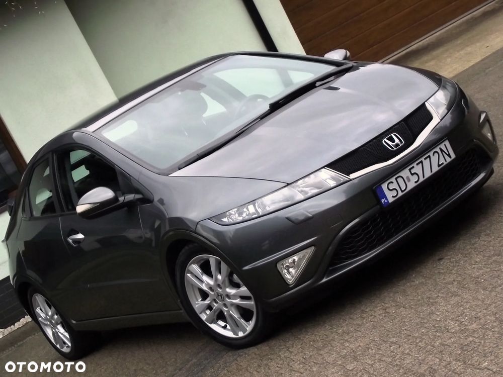 Honda Civic 1.8 Executive - 35