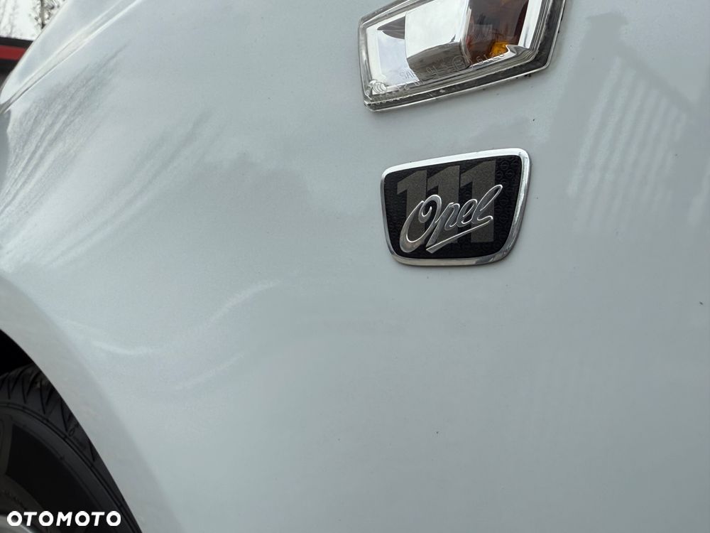 Opel Corsa 1.2 16V 111 - 11