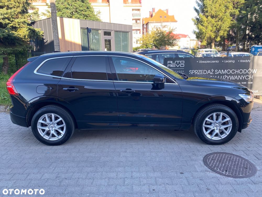 Volvo XC 60 D4 AWD Momentum - 3