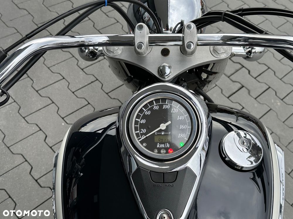 Suzuki VL 800 Volusia - 24