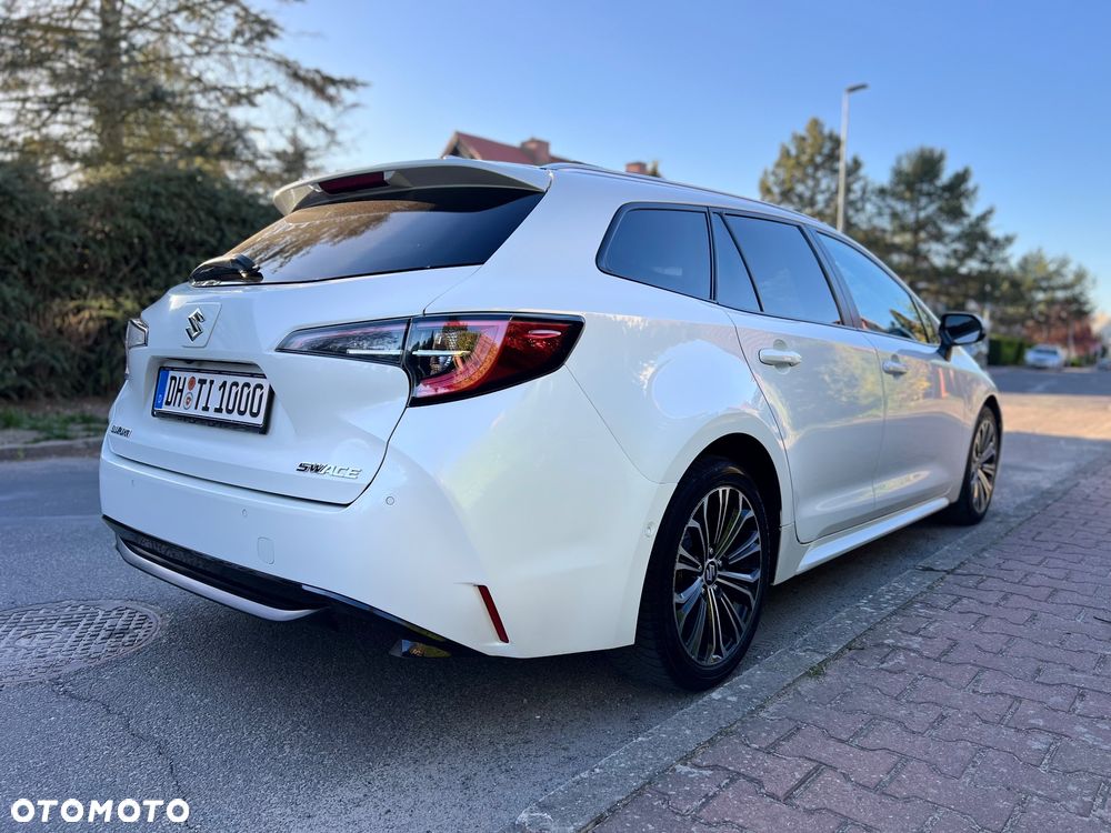 Suzuki Swace 1.8 Hybrid Premium Plus CVT - 14