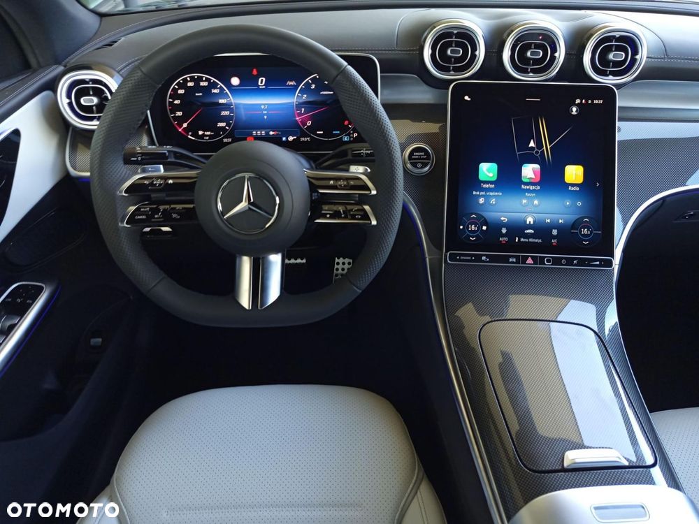 Mercedes-Benz GLC - 20