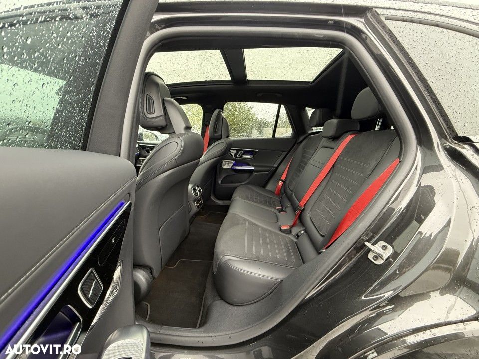 Mercedes-Benz GLC 300 d 4MATIC MHEV - 13