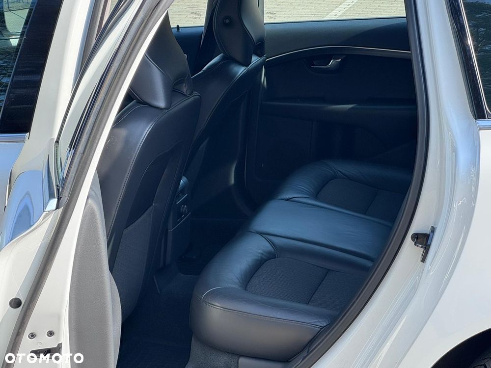 Volvo V70 D3 Geartronic Momentum - 20