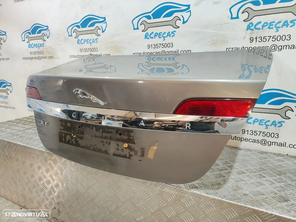 Porta Tampa Mala Jaguar XF 1 I X250 Farolins Fecho Puxador - 3