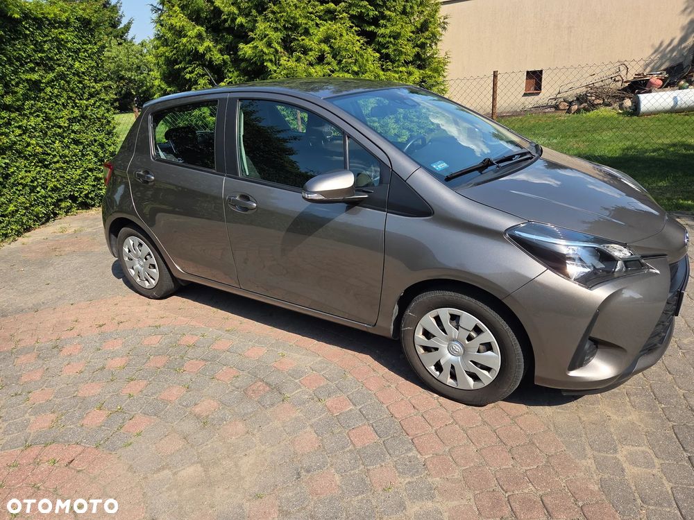 Toyota Yaris 1.5 Active - 2