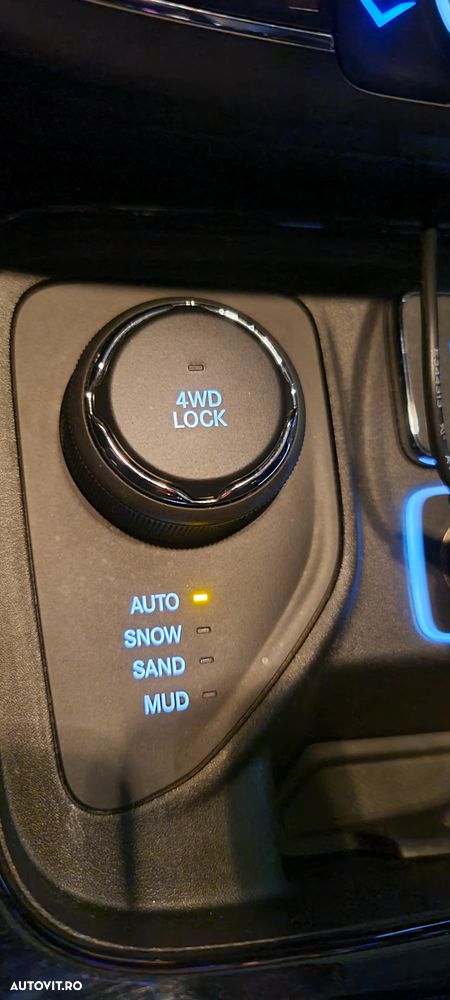 Jeep Compass 2.0 M-Jet 4x4 AT Limited - 25