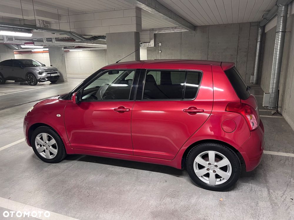 Suzuki Swift 1.3 JB Edition - 5