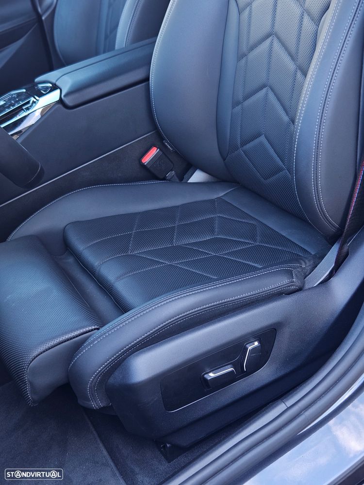 BMW i5 eDrive40 Pack Desportivo M Pro - 14
