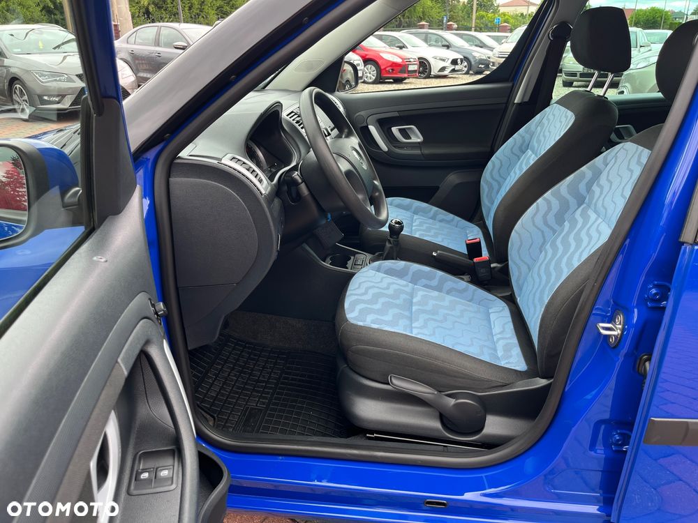 Skoda Roomster 1.4 16V Style PLUS EDITION - 14