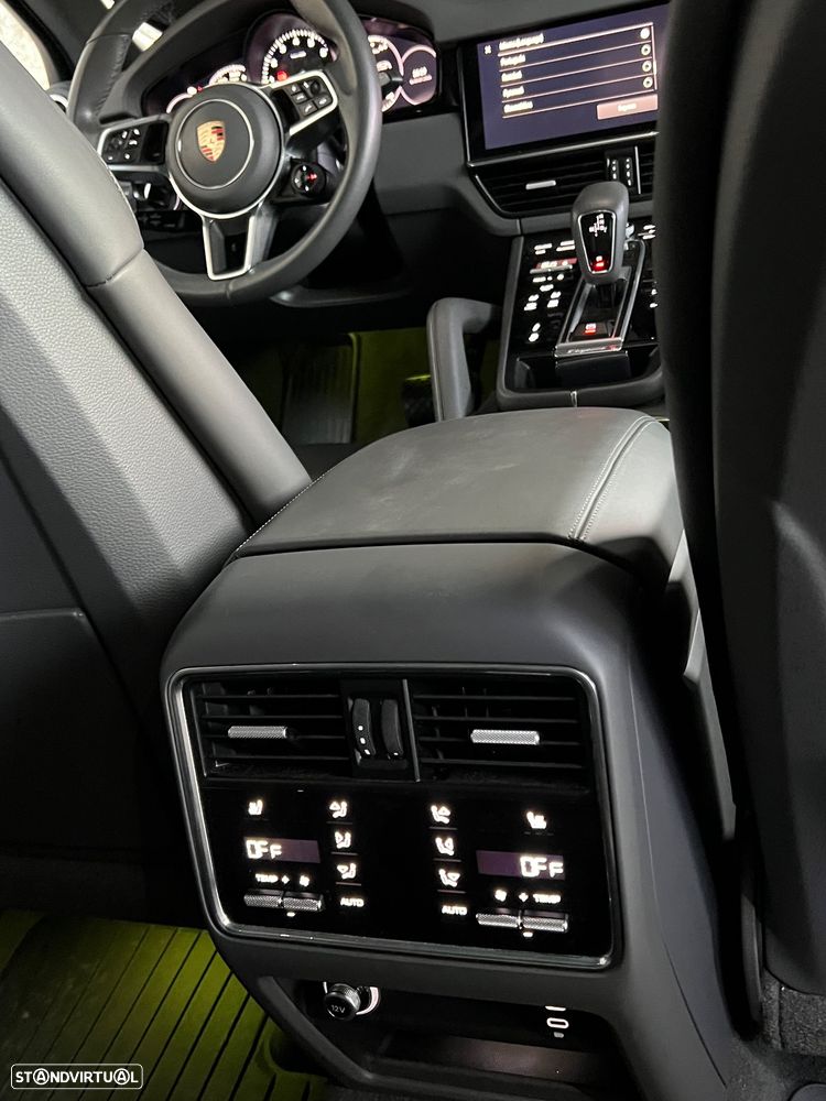 Porsche Cayenne E-Hybrid - 7