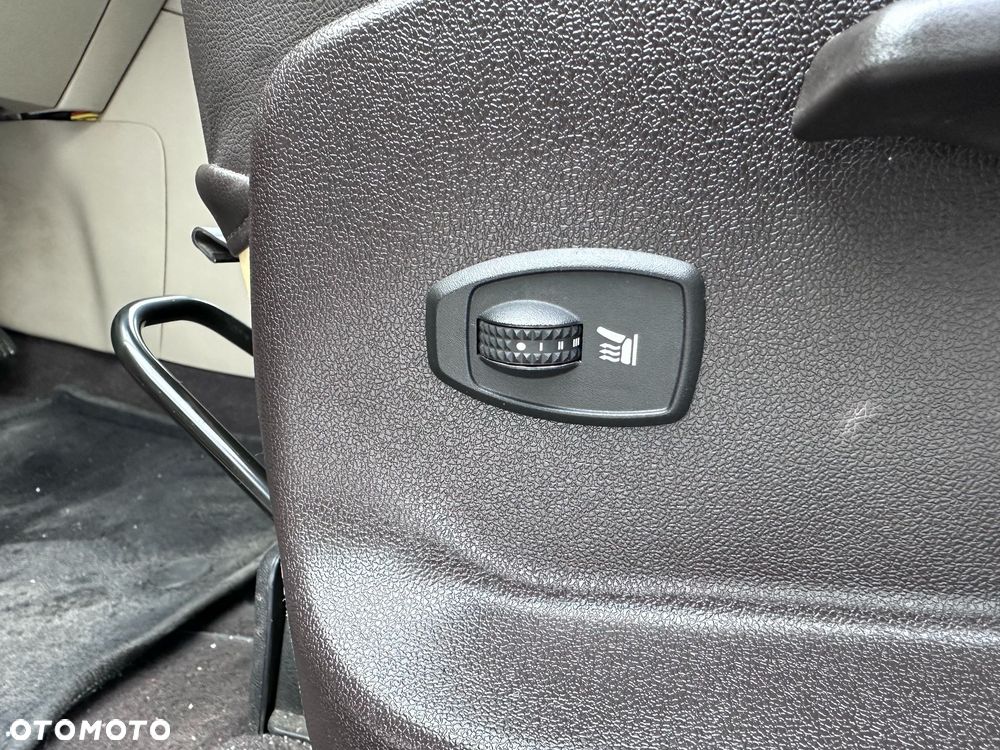 Renault Scenic TCe 130 Dynamique - 19