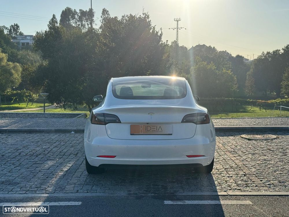 Tesla Model 3 2021 photo 5