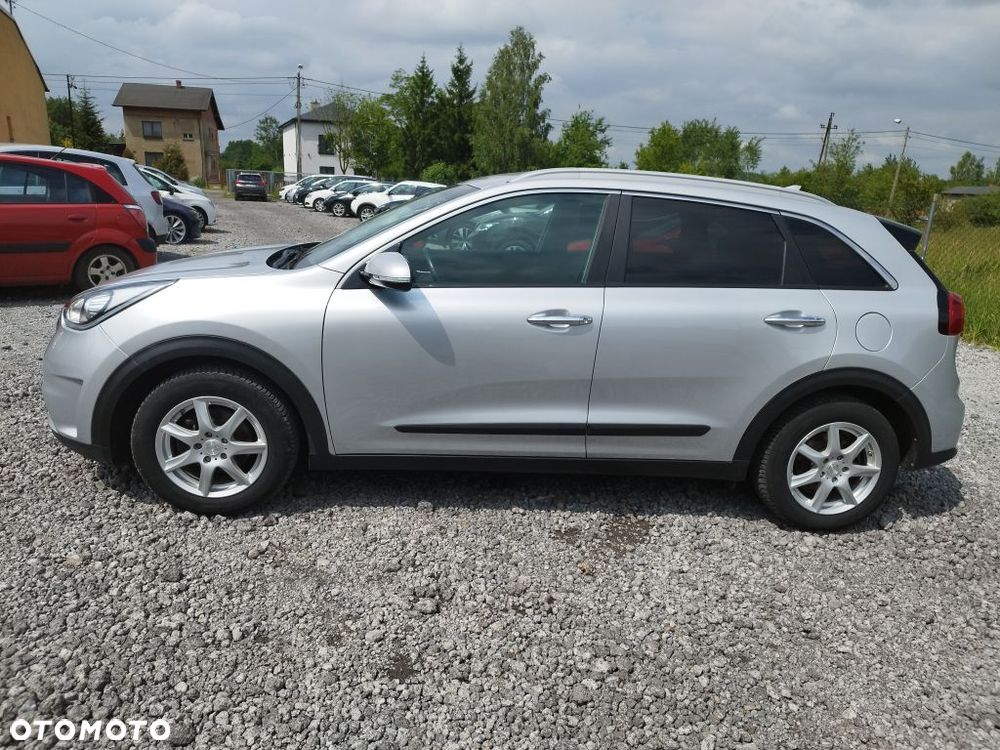 Kia Niro 1.6 GDI HEV 2WD OPF Edition 7 - 7