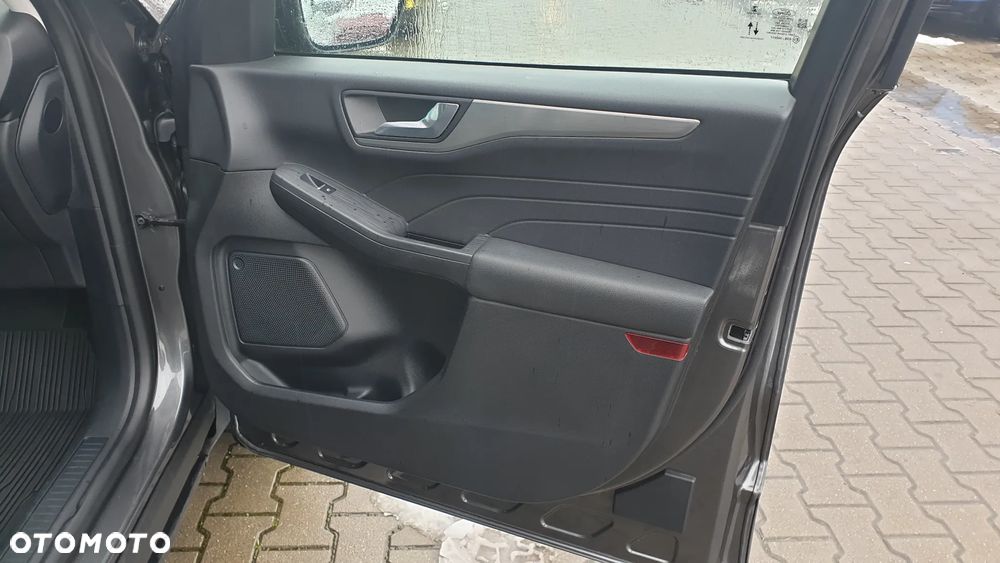 Ford Kuga 1.5 EcoBoost FWD Titanium - 15