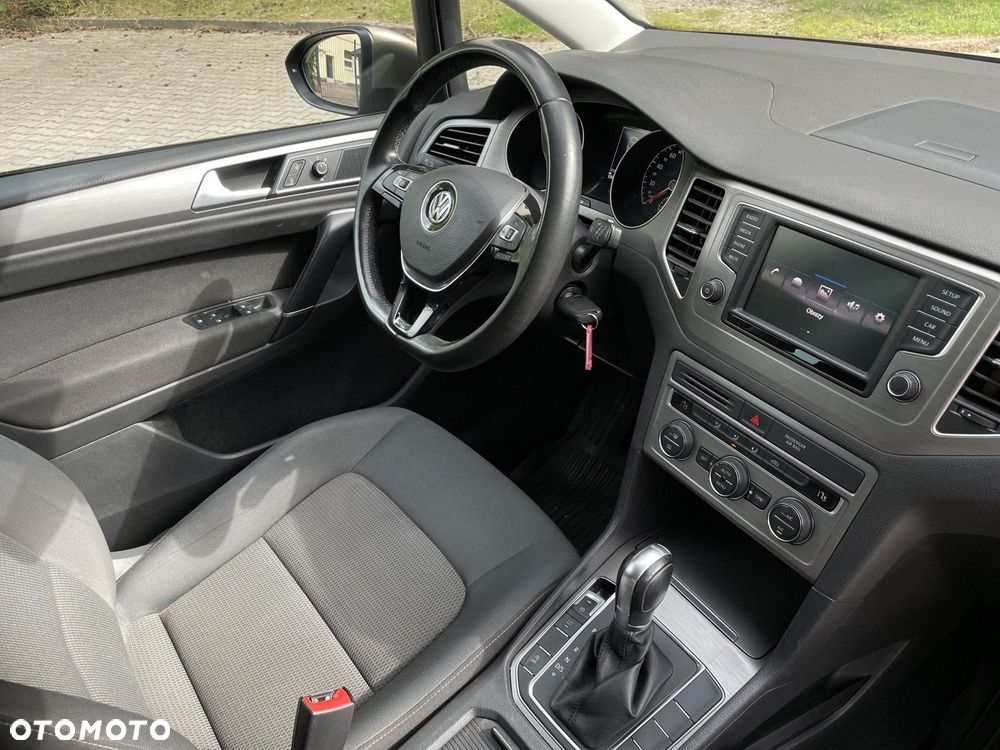 Volkswagen Golf Sportsvan - 21