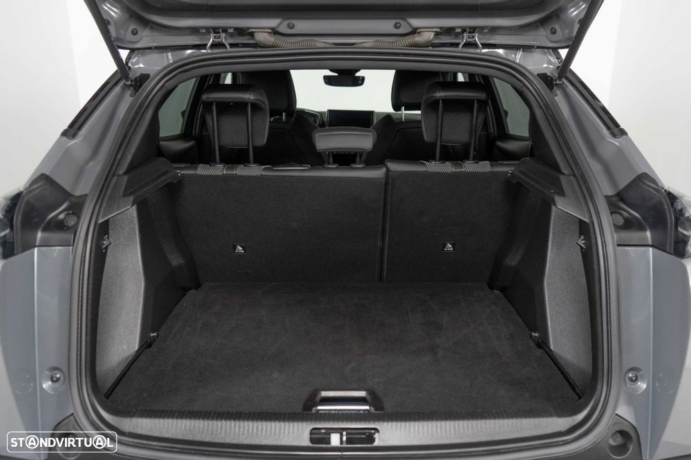Peugeot 2008 1.2 PureTech GT EAT8 - 15