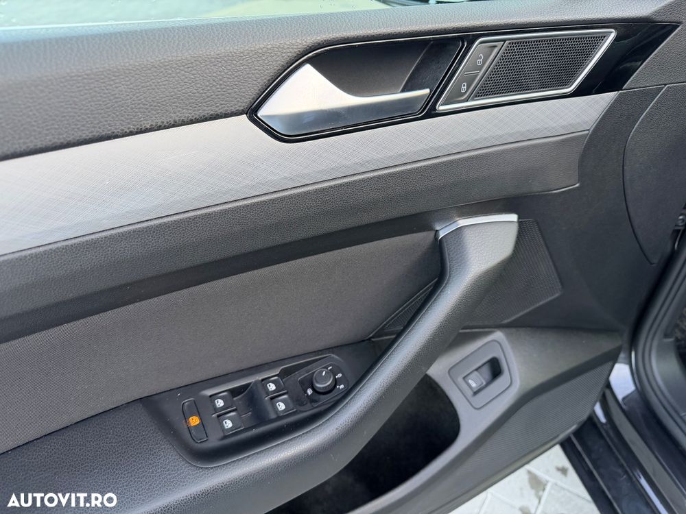 Volkswagen Passat 2.0 TDI DSG Business - 7