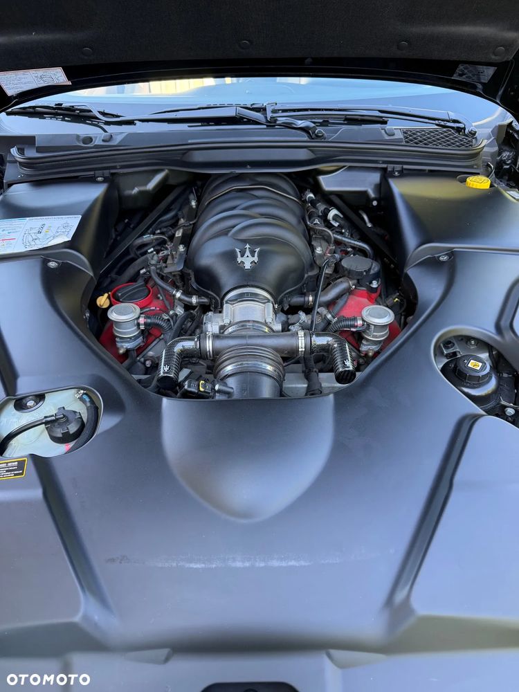 Maserati GranCabrio - 17