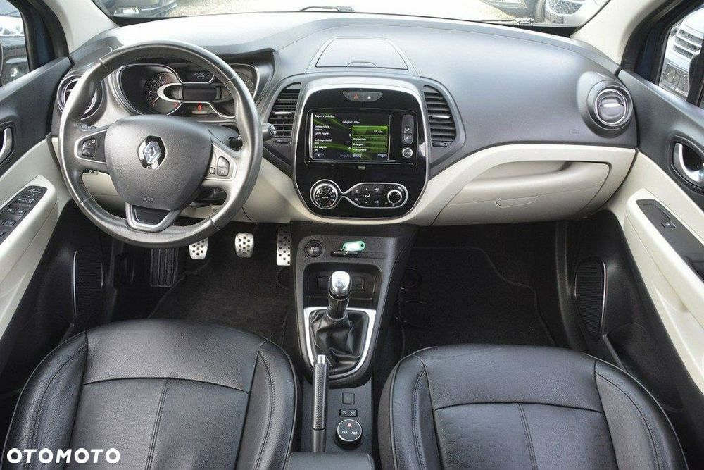 Renault Captur - 12