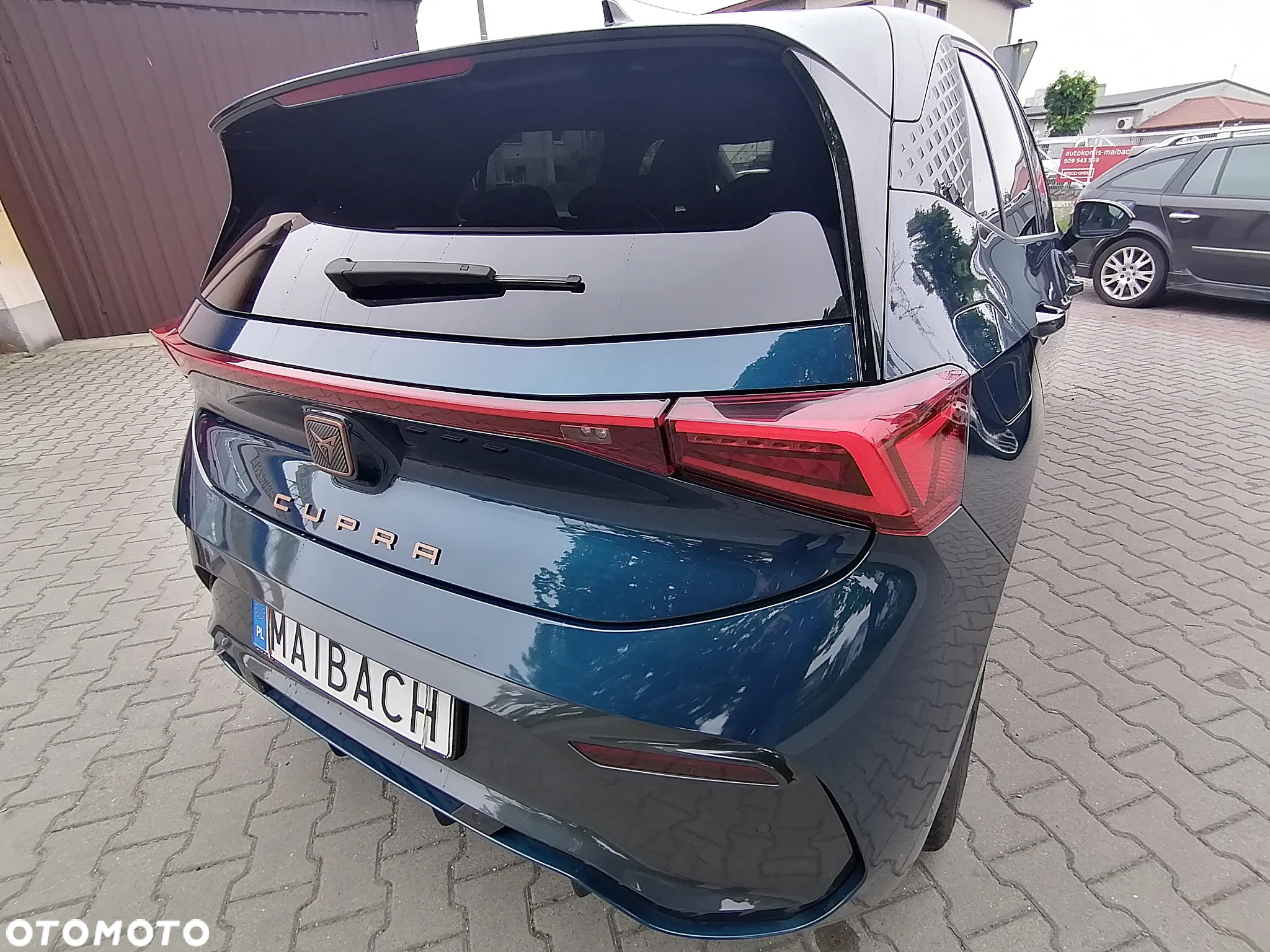Cupra Born - 12
