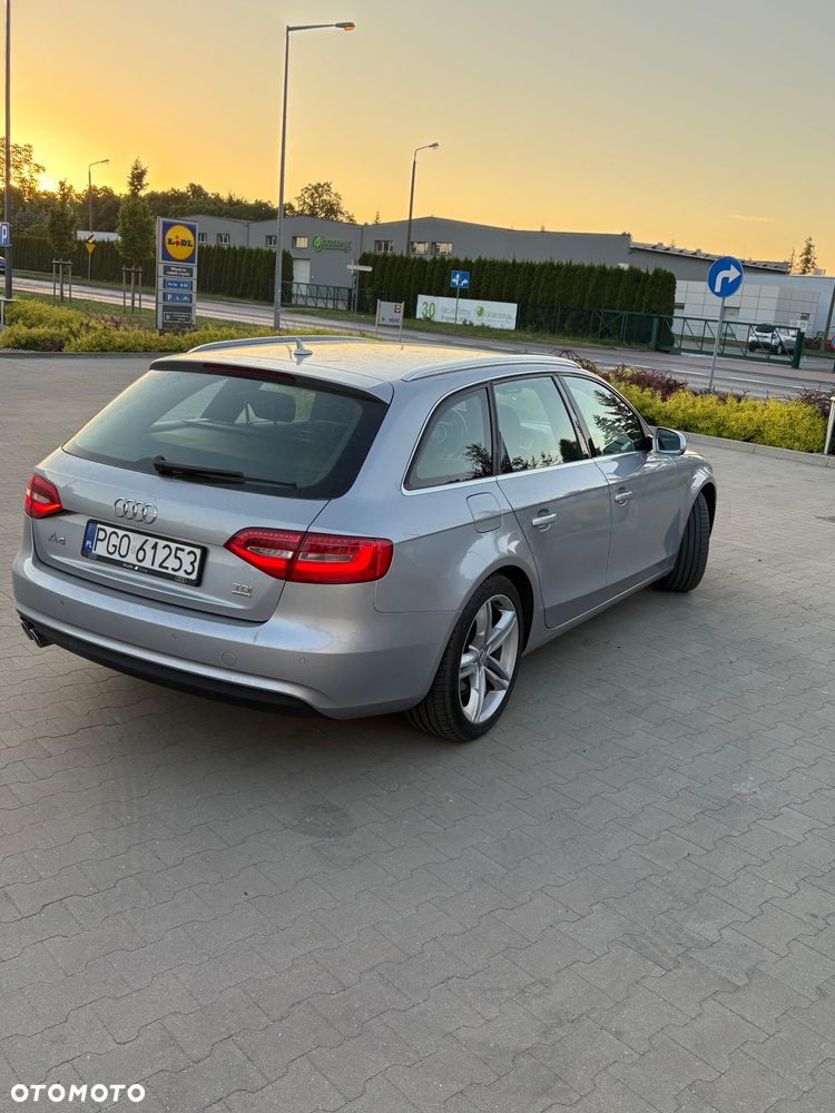 Audi A4 Avant 2.0 TDI Quattro - 5