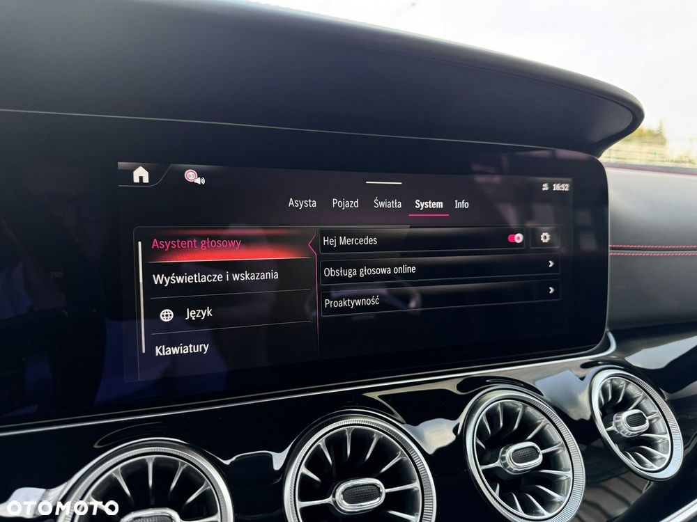 Mercedes-Benz AMG GT 53 4Matic+ 4D Speedshift TCT 9G - 32