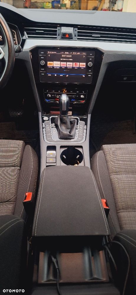 Volkswagen Passat - 6