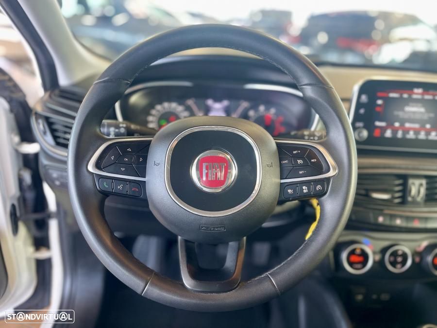 Fiat Tipo Station Wagon 1.3 M-Jet Lounge - 11