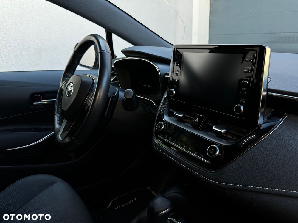 Toyota Corolla - 20