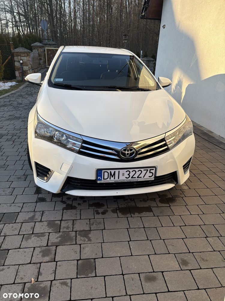 Toyota Corolla - 1