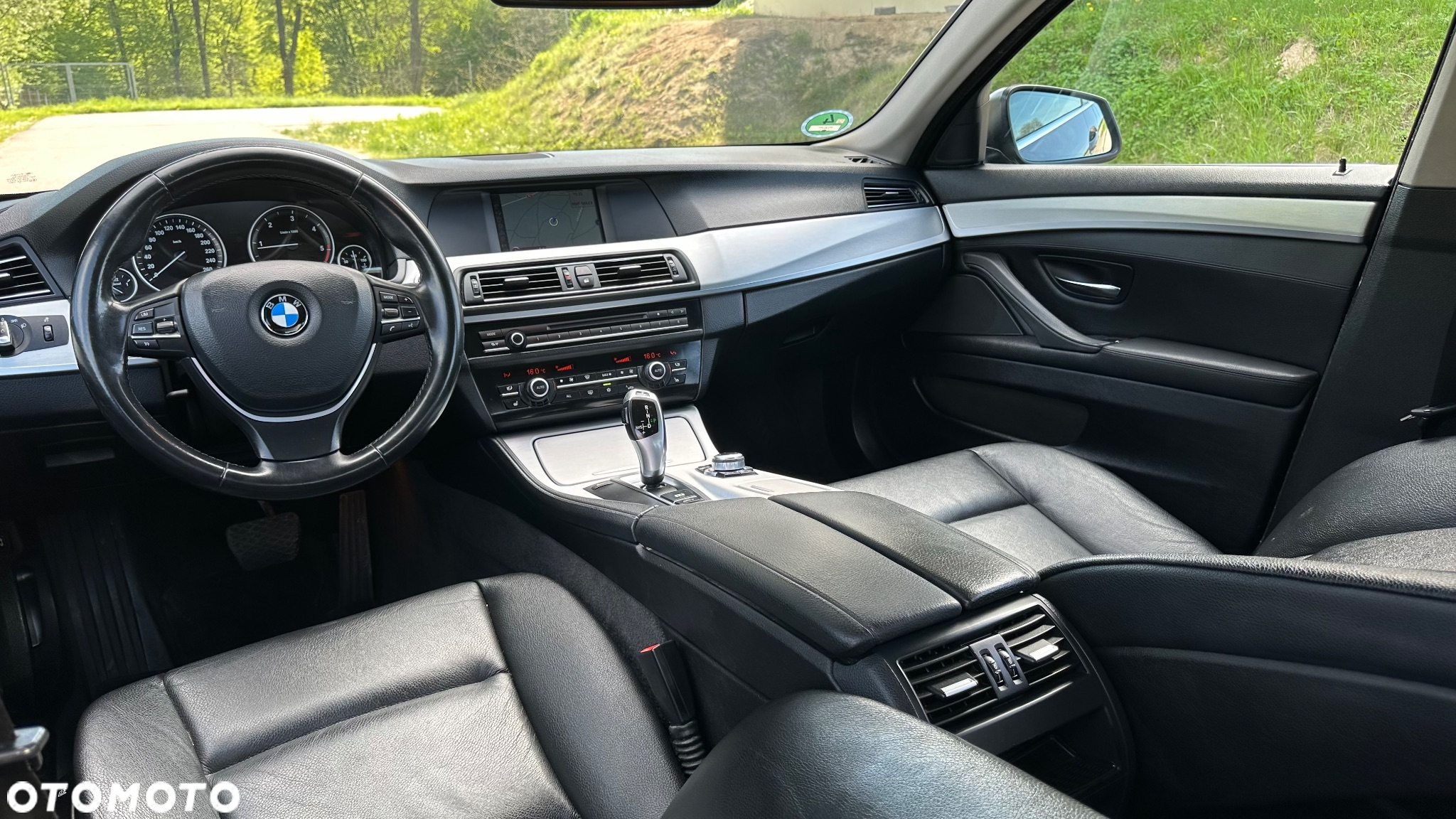 BMW Seria 5 520d Touring - 8