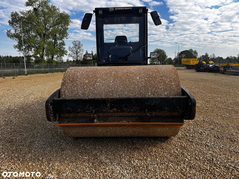 JCB VM132D - 1
