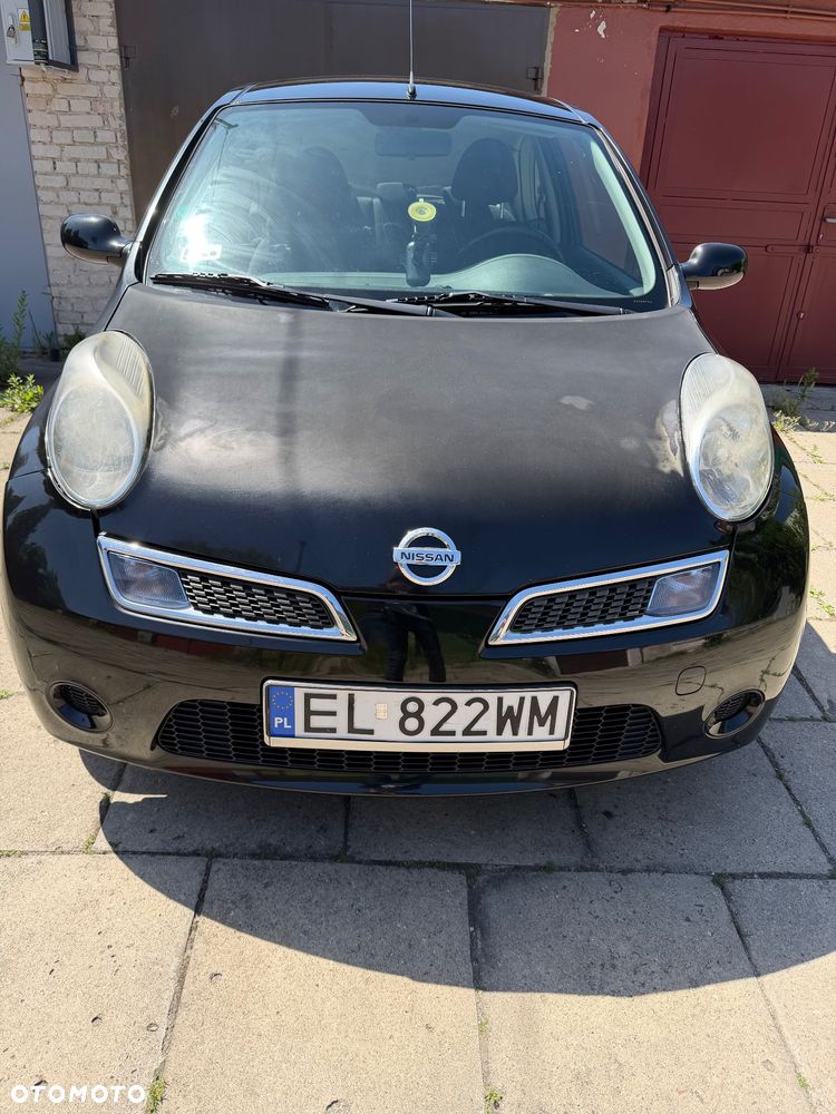 Nissan Micra - 1