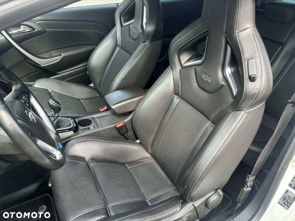 Opel Astra OPC - 7