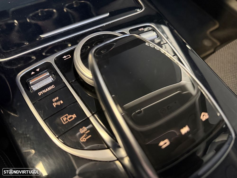 Mercedes-Benz C 300 - 15