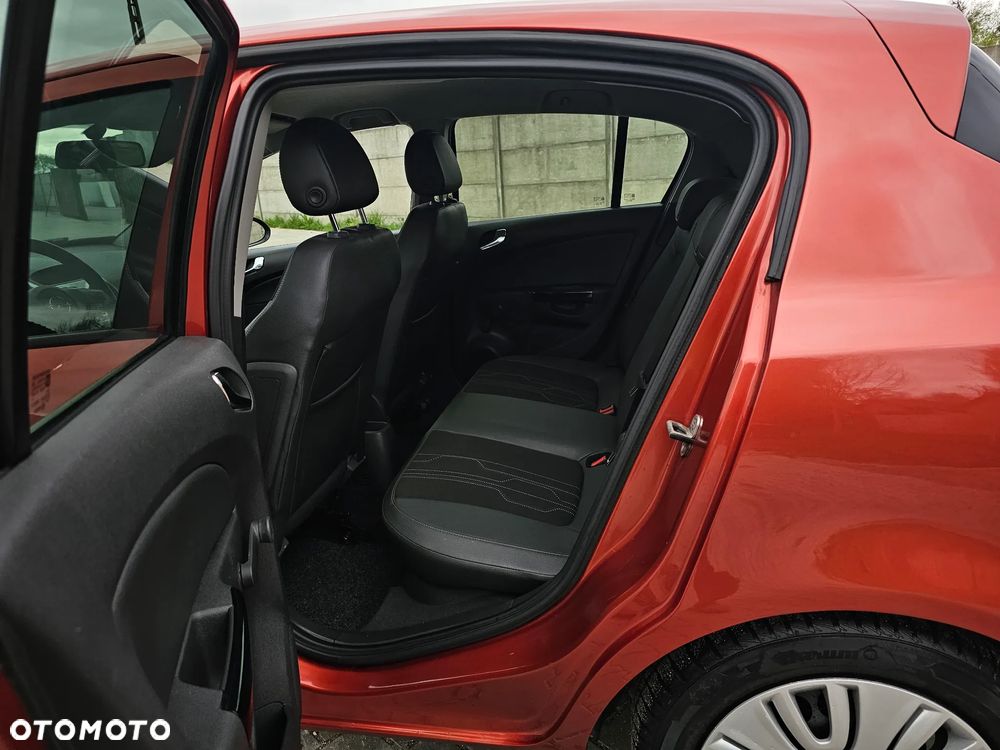 Opel Corsa 1.4 16V 150 Jahre - 11