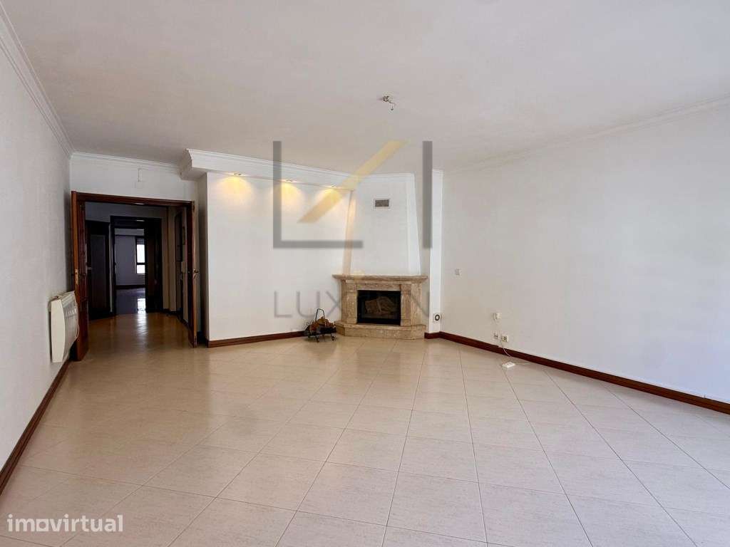 Apartamento para arrendamento em Massamá Norte - Grande imagem: 4/23