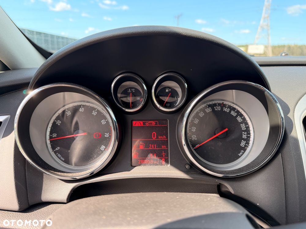 Opel Astra 1.4 T Sport - 19