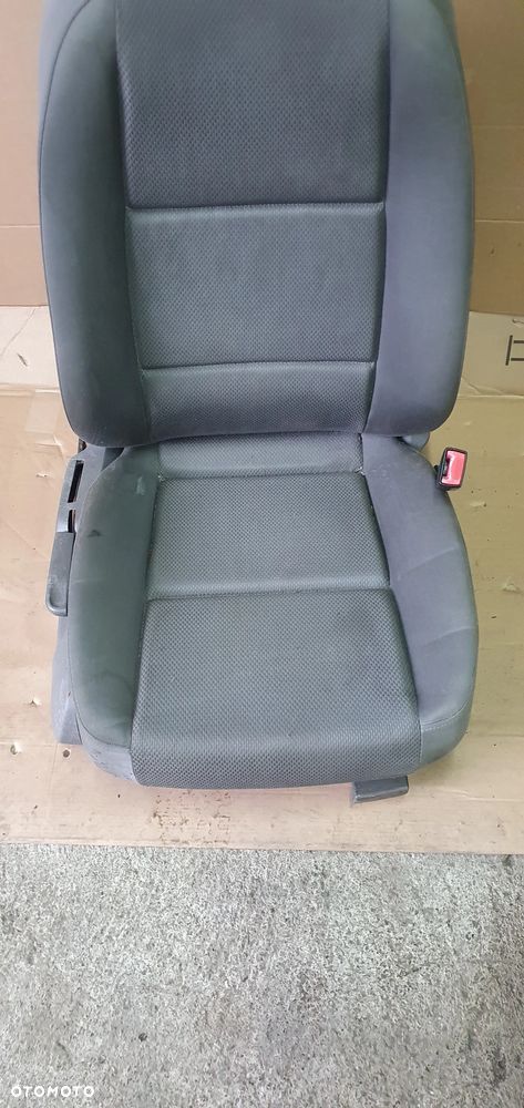 Fotel pasażera prawy przód przedni Audi A4 B6 - 5