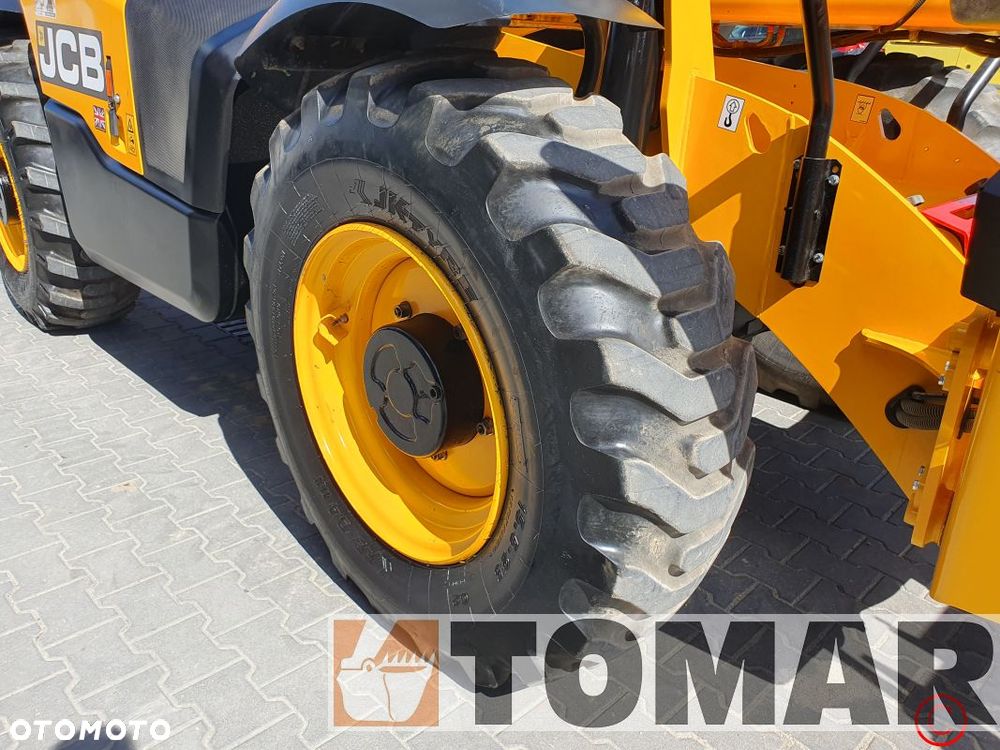JCB 540-170 2018R - 11